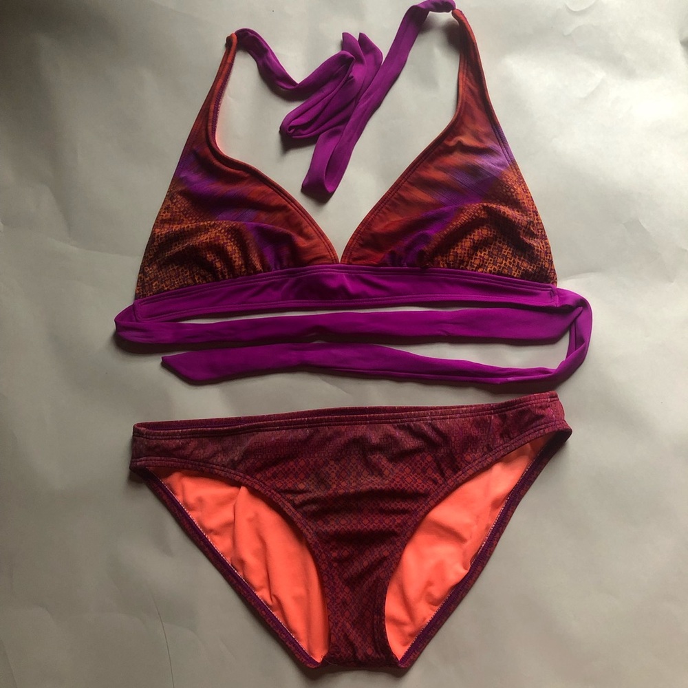 ❤️Athleta Saffron Rio Vista Swim Bikini Set Purple Red